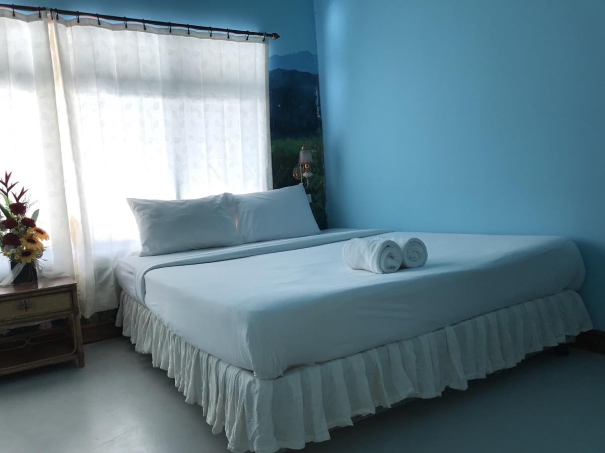 The Corner Transit Hostel Koh Samui Exterior foto