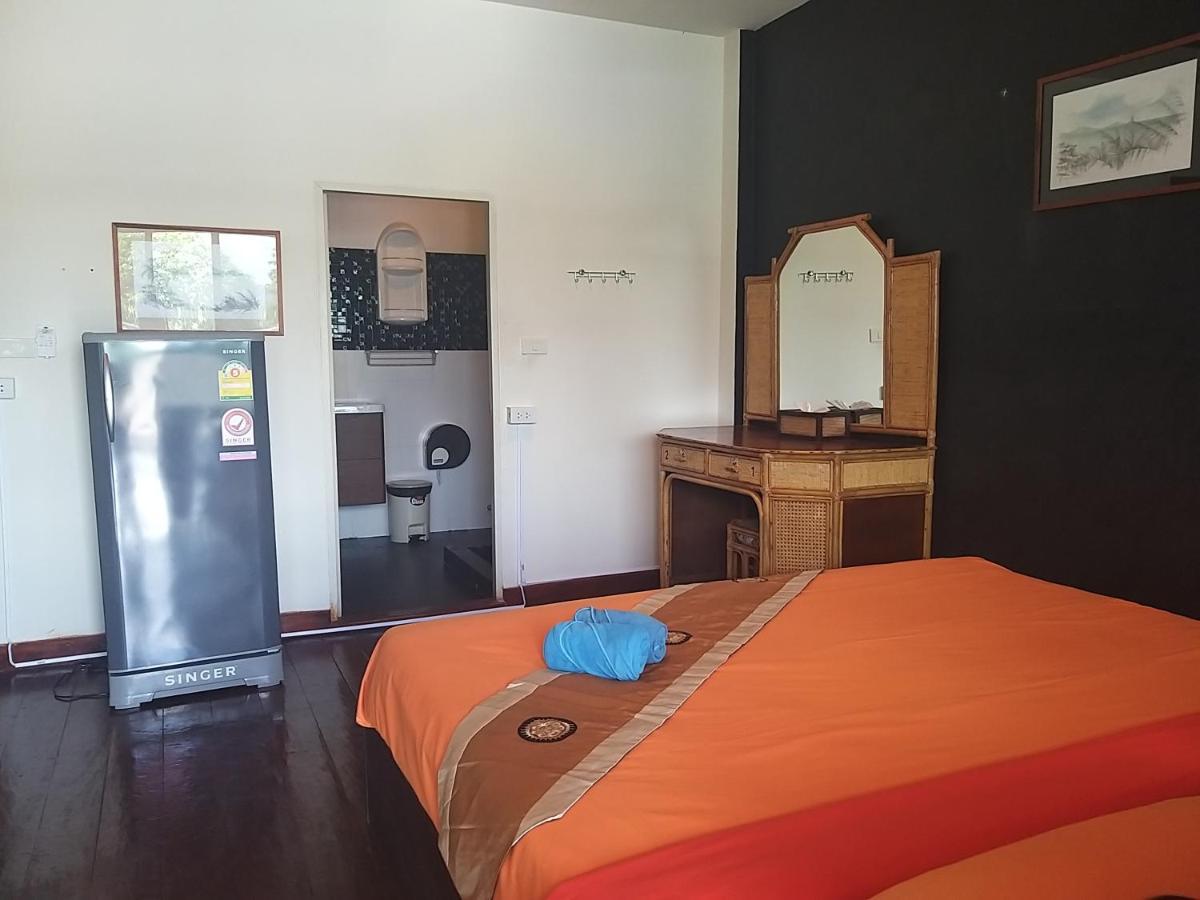 The Corner Transit Hostel Koh Samui Exterior foto