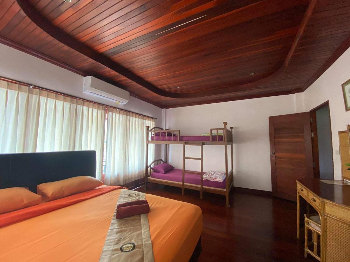 The Corner Transit Hostel Koh Samui Exterior foto