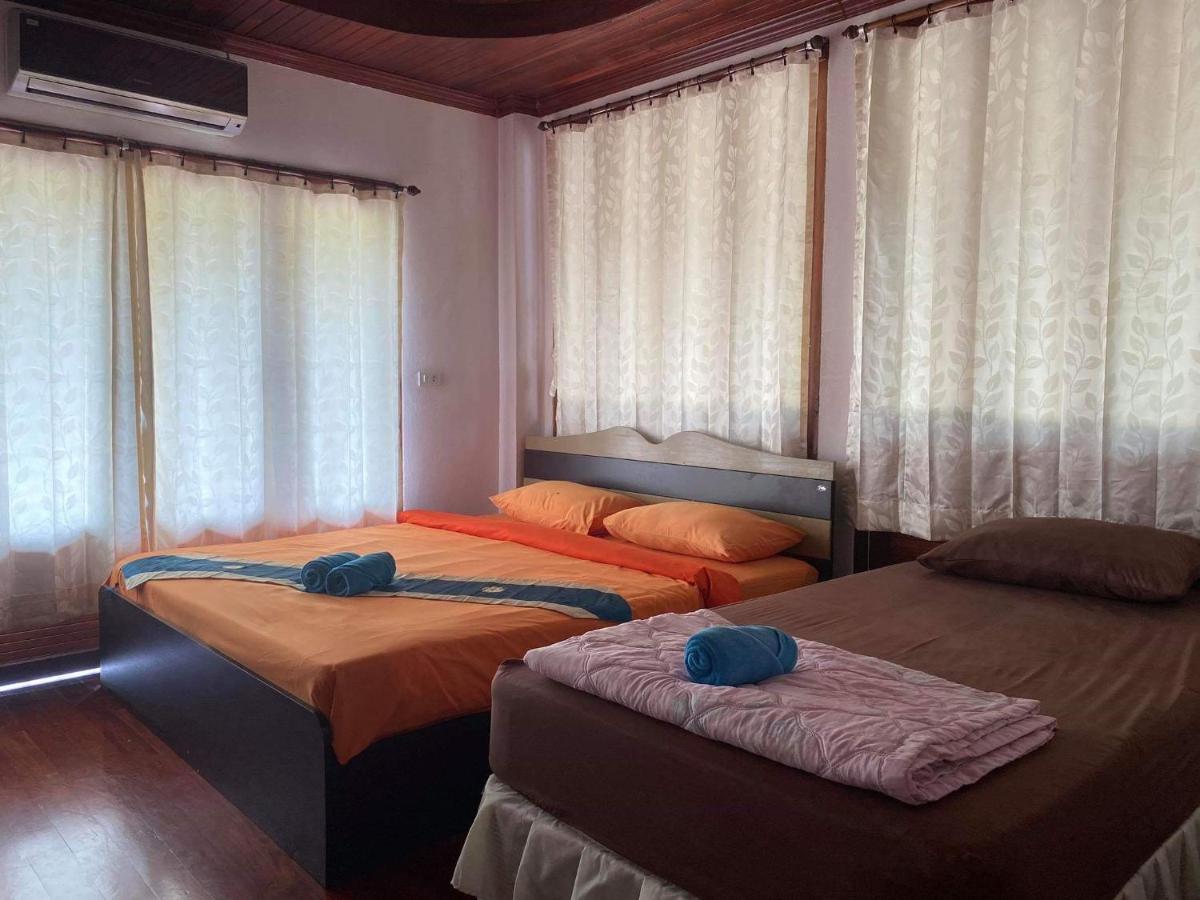 The Corner Transit Hostel Koh Samui Exterior foto