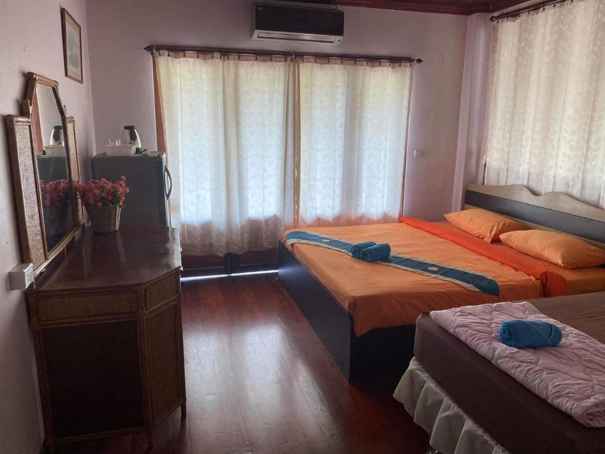The Corner Transit Hostel Koh Samui Exterior foto